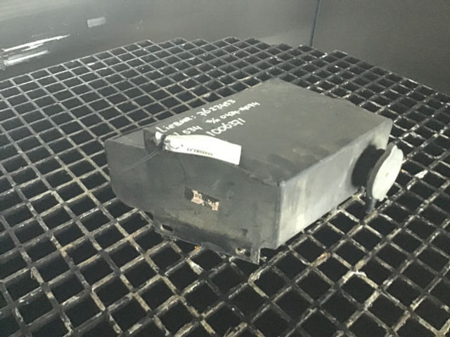 Liebherr Equalizing Reservoir - Vase d'expansion: photos 2 Liebherr Equalizing Reservoir - Vase d'expansion: photos 2