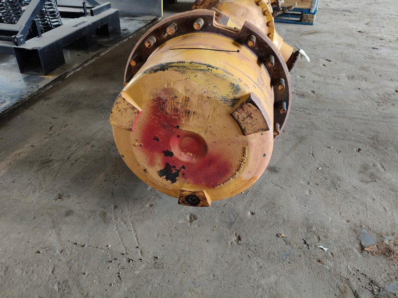 Liebherr Front Axle - Essieu avant: photos 3 Liebherr Front Axle - Essieu avant: photos 3