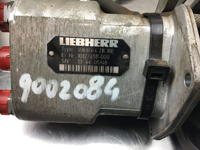 Liebherr Joystick Right - Levier de vitesse: photos 1 Liebherr Joystick Right - Levier de vitesse: photos 1