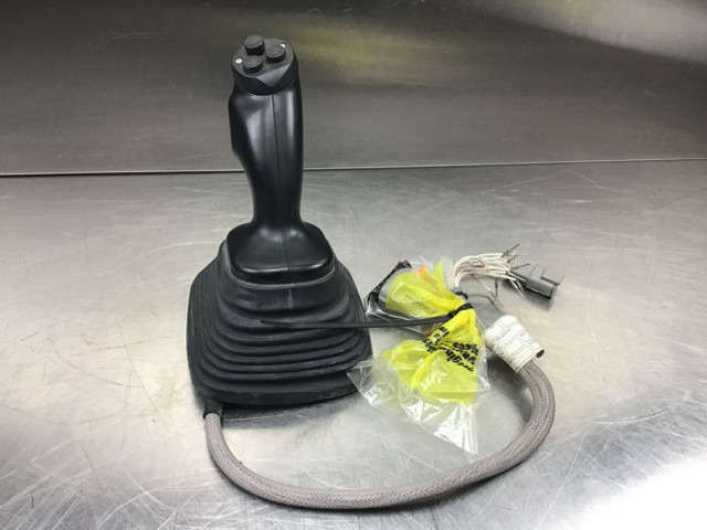 Liebherr Joystick Right - Levier de vitesse: photos 2 Liebherr Joystick Right - Levier de vitesse: photos 2