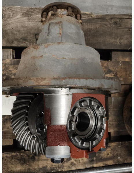 Liebherr - Différentiel: photos 1 Liebherr - Différentiel: photos 1