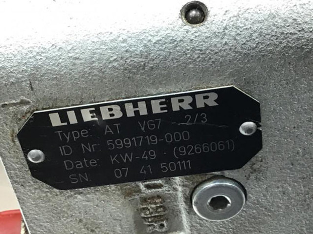 Liebherr Pilot Control Unit - Pédale: photos 5 Liebherr Pilot Control Unit - Pédale: photos 5