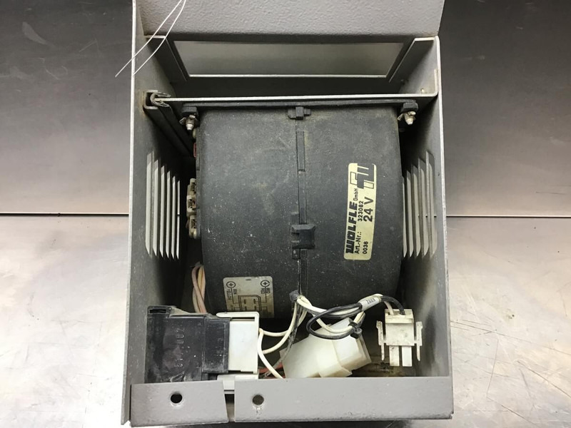 Liebherr R914HDSL / R904 / A904 Li - Pulseur d'air habitacle: photos 2 Liebherr R914HDSL / R904 / A904 Li - Pulseur d'air habitacle: photos 2