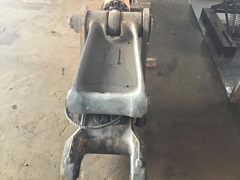 Liebherr R932 Li / R954B / R974 / R942 LI - Attache rapide: photos 1 Liebherr R932 Li / R954B / R974 / R942 LI - Attache rapide: photos 1