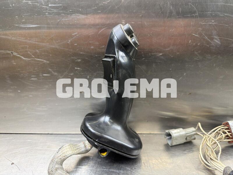Liebherr R946 LC / R946 NLC / R924 - Hydraulique: photos 3 Liebherr R946 LC / R946 NLC / R924 - Hydraulique: photos 3