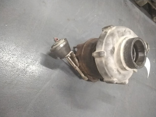 Liebherr Turbo Charger K29 - Turbocompresseur: photos 1 Liebherr Turbo Charger K29 - Turbocompresseur: photos 1