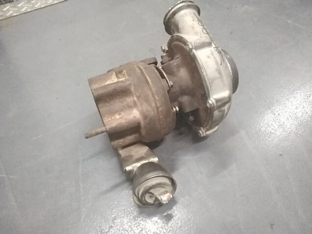 Liebherr Turbo Charger K29 - Turbocompresseur: photos 2 Liebherr Turbo Charger K29 - Turbocompresseur: photos 2