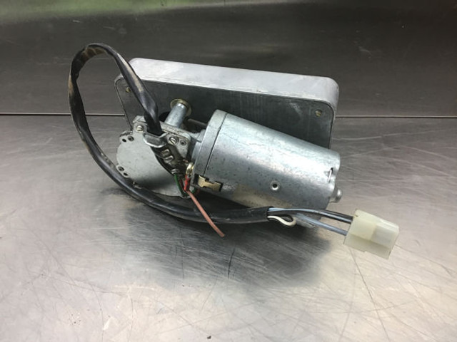 Liebherr Wiper Motor - Essuie-glace: photos 1 Liebherr Wiper Motor - Essuie-glace: photos 1