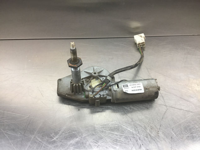 Liebherr Wiper Motor - Essuie-glace: photos 1 Liebherr Wiper Motor - Essuie-glace: photos 1