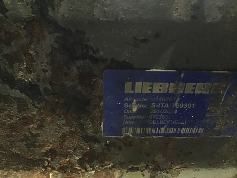 Liebherr front axle - Essieu et pièces: photos 2 Liebherr front axle - Essieu et pièces: photos 2