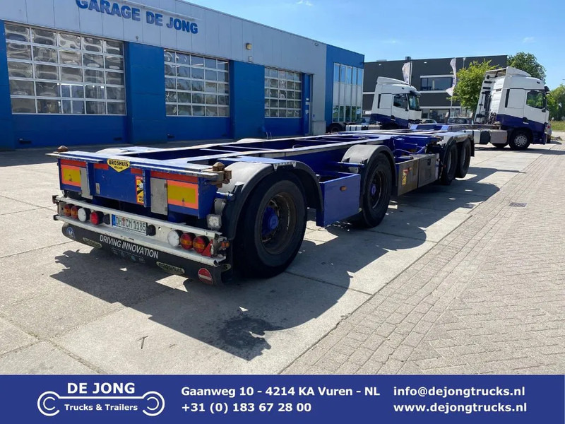 Broshuis 2Connect 2AKCC / 4 Axles / 3x Steering Axle / 2x Lift Axle - Semi-remorque porte-conteneur/ Caisse mobile: photos 1 Broshuis 2Connect 2AKCC / 4 Axles / 3x Steering Axle / 2x Lift Axle - Semi-remorque porte-conteneur/ Caisse mobile: photos 1