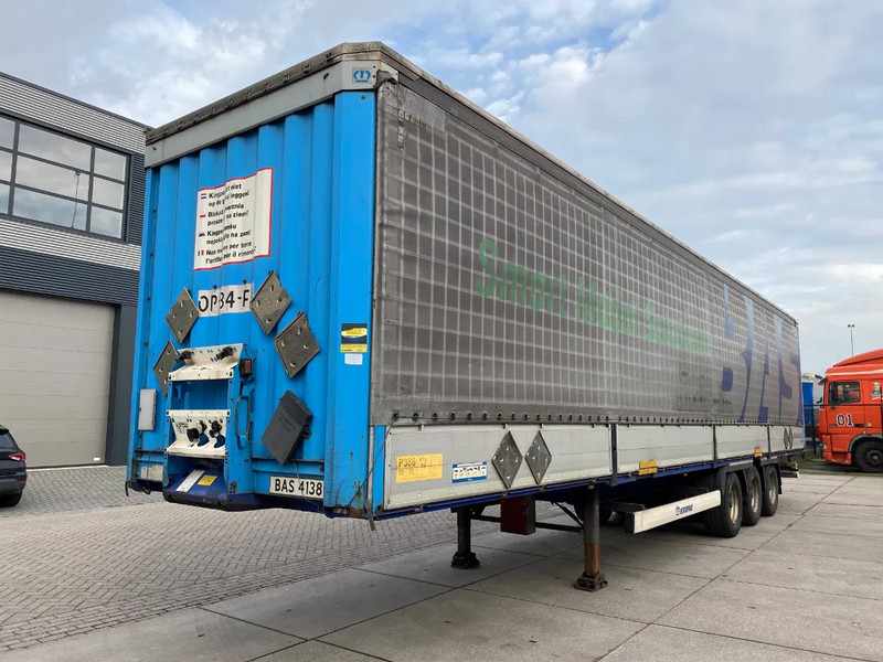 Krone SD / Borden / Tautliner / BPW - Semi-remorque rideaux coulissants: photos 4 Krone SD / Borden / Tautliner / BPW - Semi-remorque rideaux coulissants: photos 4