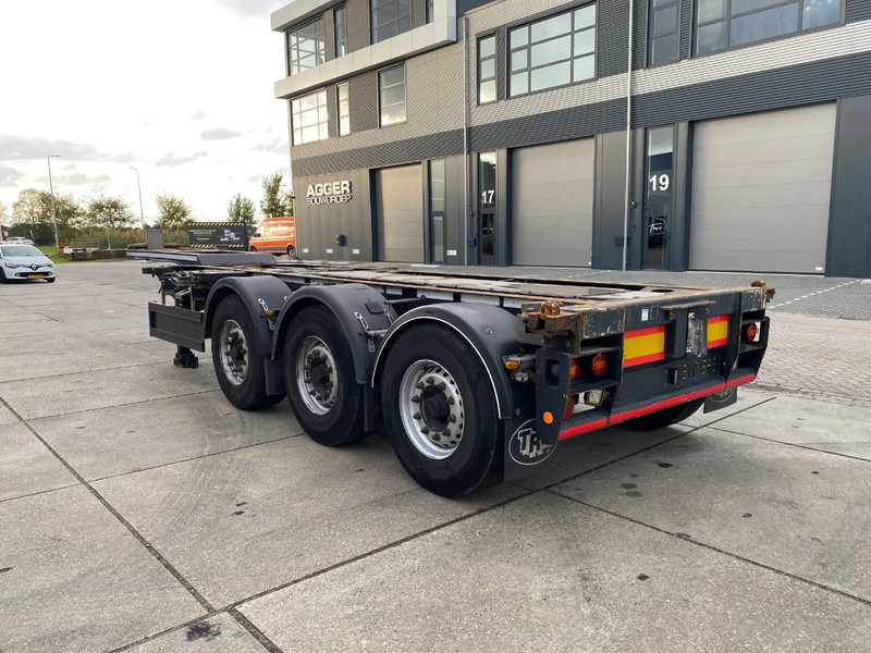 Renders Euro 800 3DFCST / Container chassis / 45FT / 1x Lift Axle / 2x Extendable - Semi-remorque porte-conteneur/ Caisse mobile: photos 3 Renders Euro 800 3DFCST / Container chassis / 45FT / 1x Lift Axle / 2x Extendable - Semi-remorque porte-conteneur/ Caisse mobile: photos 3