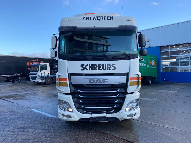 DAF XF 106.440 SC / Automatic - Tracteur routier: photos 2 DAF XF 106.440 SC / Automatic - Tracteur routier: photos 2