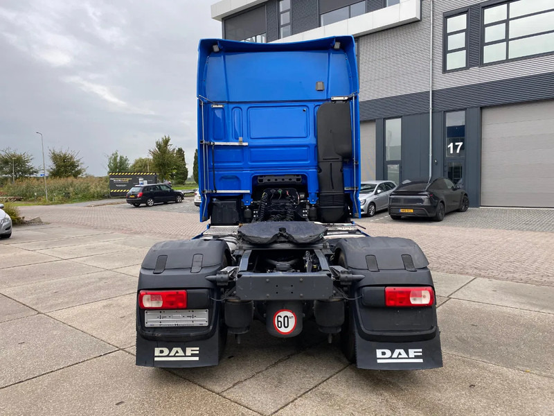 DAF XF 106.480 / Full spoilers / Retarder / Stand Airco / Hydraulic - Tracteur routier: photos 5 DAF XF 106.480 / Full spoilers / Retarder / Stand Airco / Hydraulic - Tracteur routier: photos 5