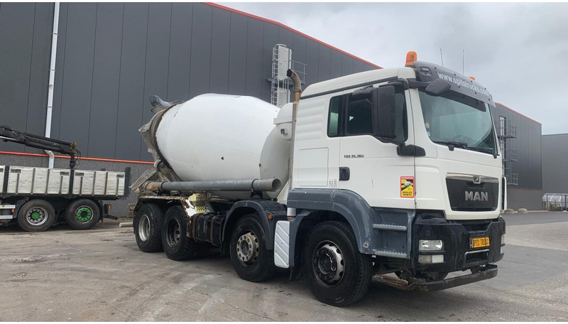 MAN TGS 35.360 MIXER + KOELKAST - Camion malaxeur: photos 3 MAN TGS 35.360 MIXER + KOELKAST - Camion malaxeur: photos 3