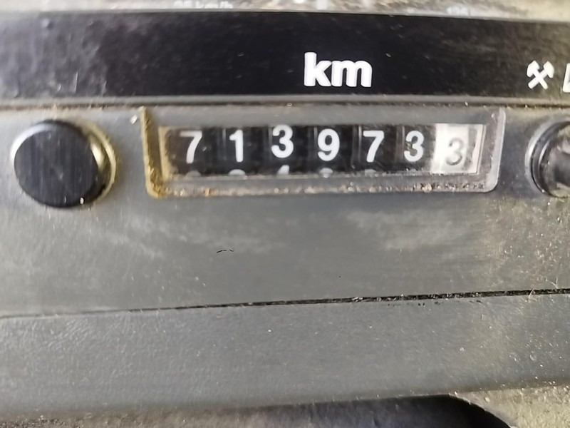 Tracteur routier Scania P114-380 Manual + Retarder: photos 8 Tracteur routier Scania P114-380 Manual + Retarder: photos 8