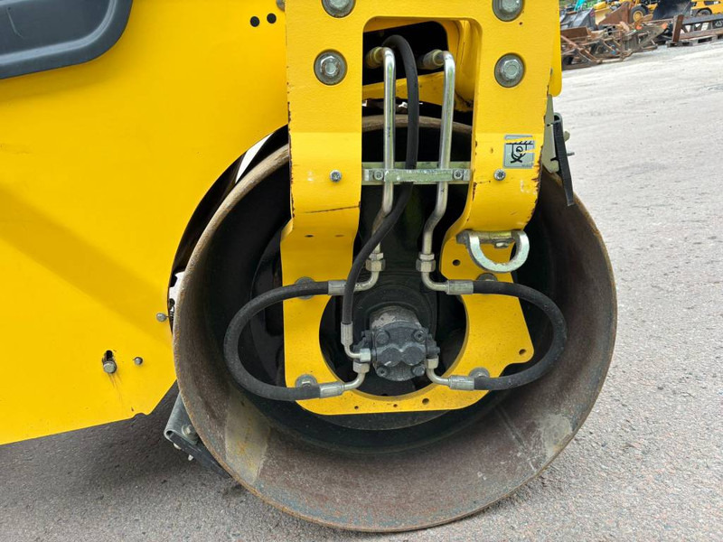 Compacteur Bomag BW120AD-5: photos 9