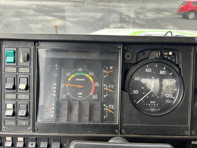 Scania T112 H 6X2 - Camion malaxeur: photos 5 Scania T112 H 6X2 - Camion malaxeur: photos 5