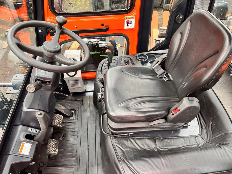 Chariot élévateur à gaz Doosan G55C-5 1593 HOURS: photos 11 Chariot élévateur à gaz Doosan G55C-5 1593 HOURS: photos 11