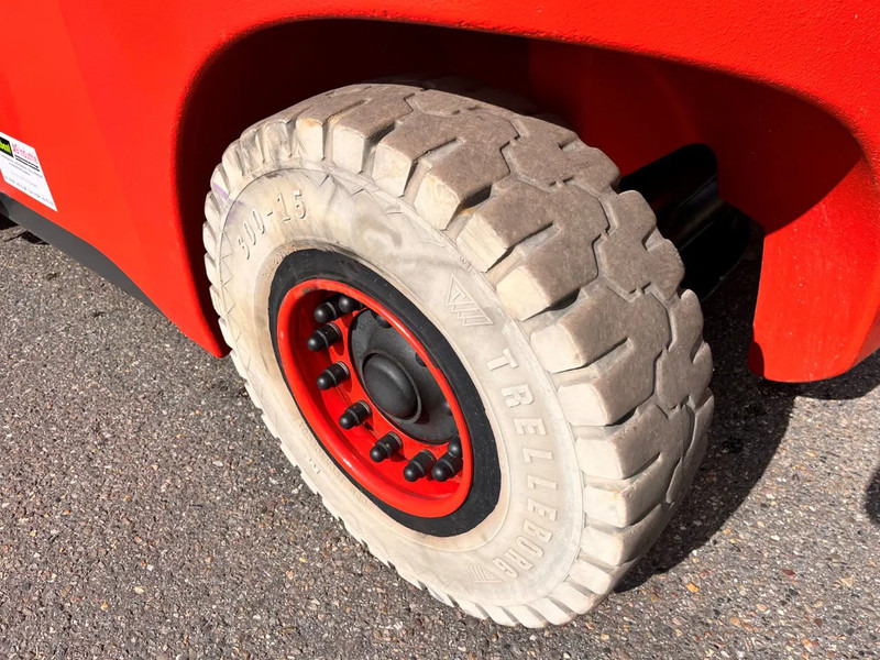 Chariot élévateur électrique Linde E80-01/900: photos 11 Chariot élévateur électrique Linde E80-01/900: photos 11