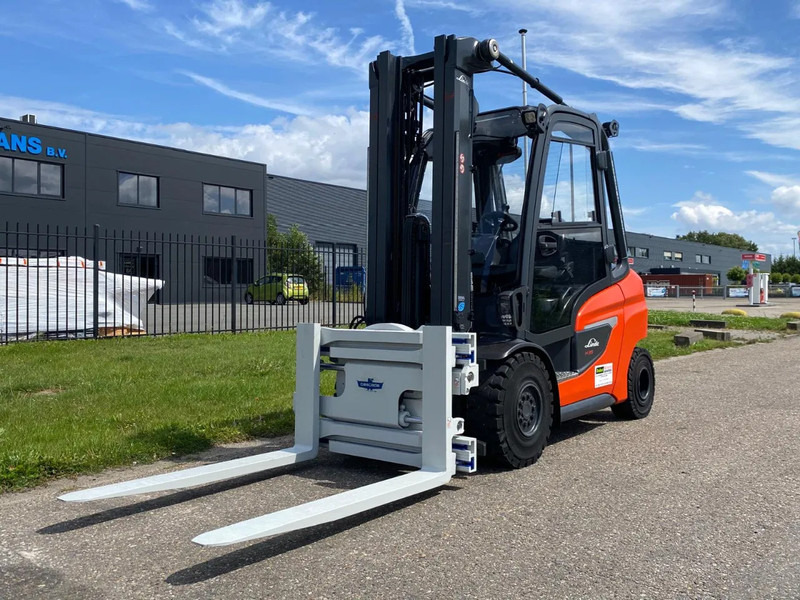 Linde H35D-01 Cascade rotating fork clamp - Chariot élévateur diesel: photos 2 Linde H35D-01 Cascade rotating fork clamp - Chariot élévateur diesel: photos 2