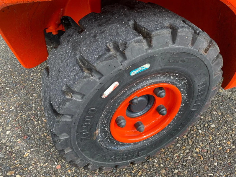 Chariot élévateur à gaz Linde H35T-02: photos 10