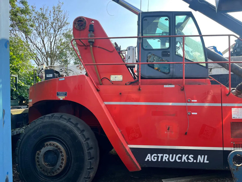 Terex Fantuzzi CS45KM FOR PARTS - Reach stacker: photos 3 Terex Fantuzzi CS45KM FOR PARTS - Reach stacker: photos 3