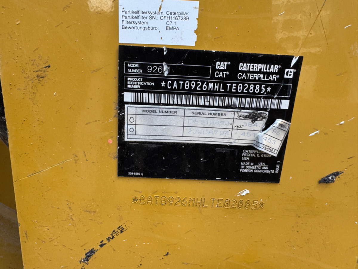 Chargeuse sur pneus CATERPILLAR 926M: photos 10
