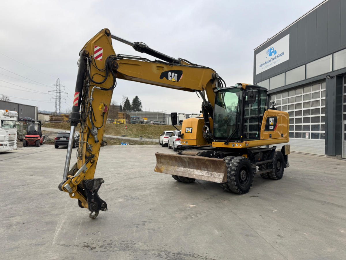 CATERPILLAR M320F Oilquick - Pelle sur pneus: photos 1 CATERPILLAR M320F Oilquick - Pelle sur pneus: photos 1