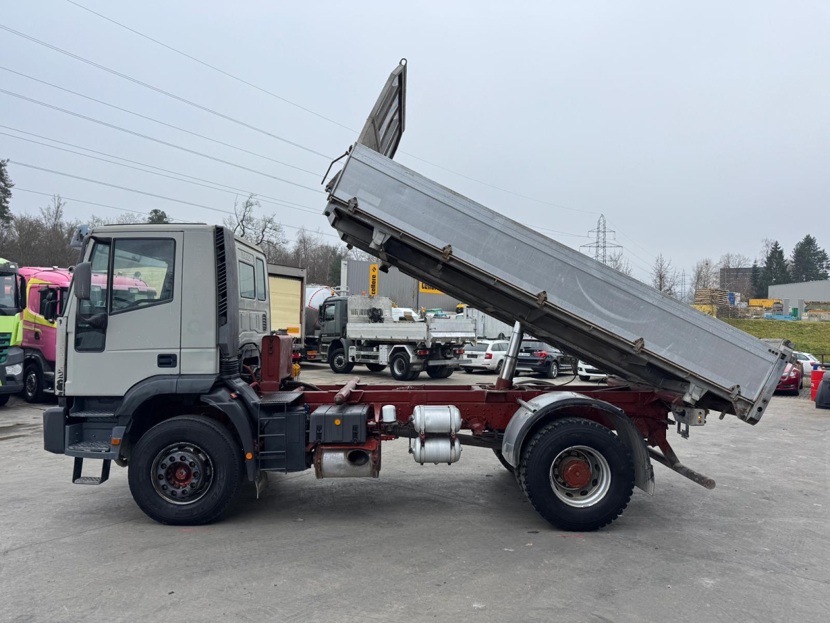 Camion benne IVECO 270 4x2 Kipper: photos 10 Camion benne IVECO 270 4x2 Kipper: photos 10