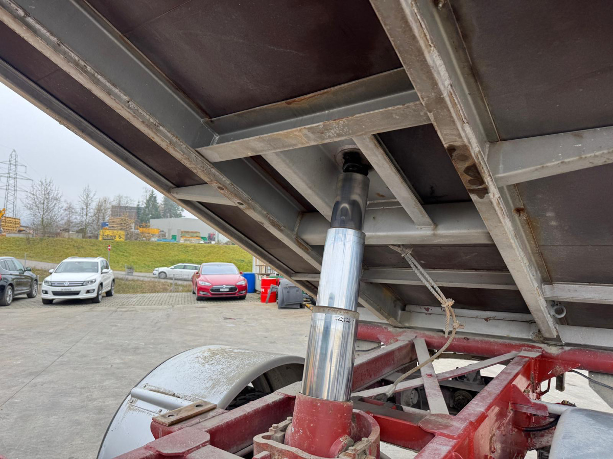 Camion benne IVECO 270 4x2 Kipper: photos 12 Camion benne IVECO 270 4x2 Kipper: photos 12