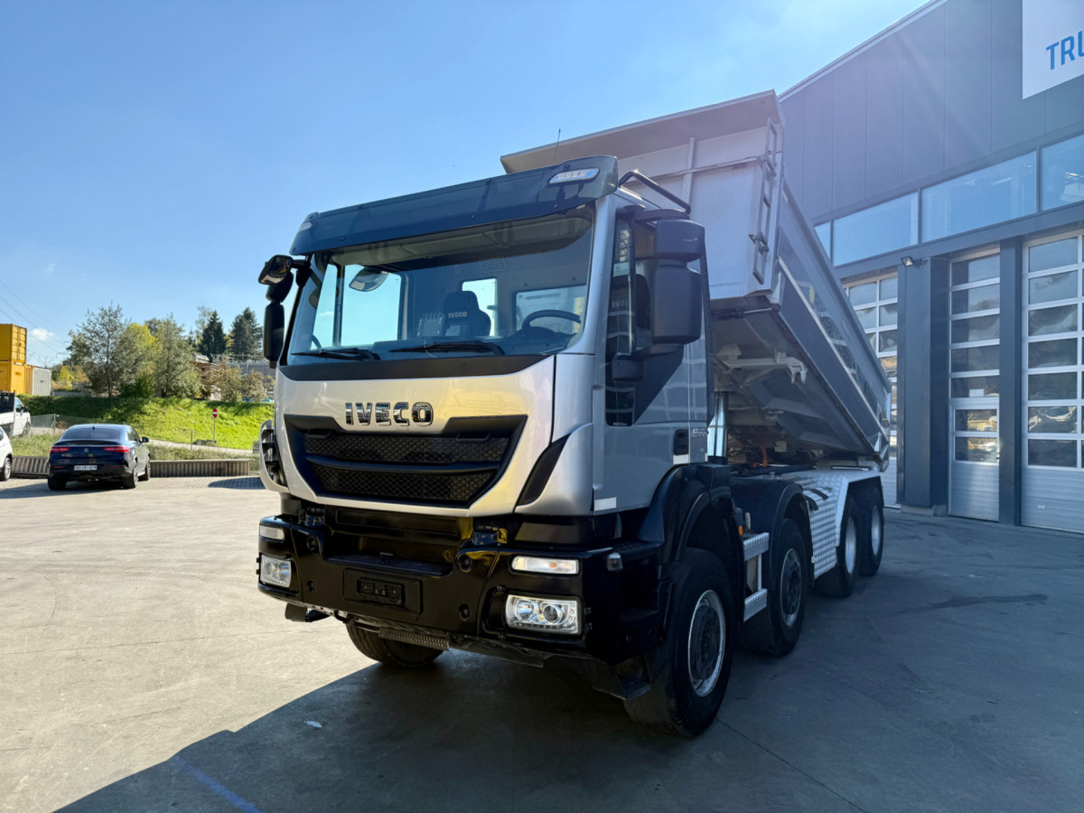 IVECO 500 8x4 Kipper Bordmatik - Camion benne: photos 1 IVECO 500 8x4 Kipper Bordmatik - Camion benne: photos 1