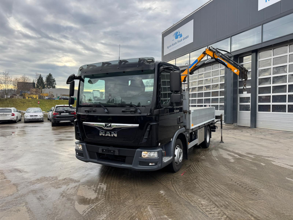 MAN TGL 12.250 Effer 35/3 - Camion grue: photos 1 MAN TGL 12.250 Effer 35/3 - Camion grue: photos 1