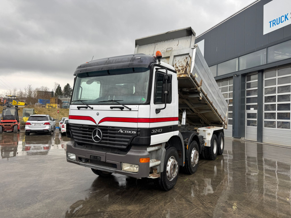 MERCEDES Actros 3243 Moser Bordmatic - Camion benne: photos 1 MERCEDES Actros 3243 Moser Bordmatic - Camion benne: photos 1