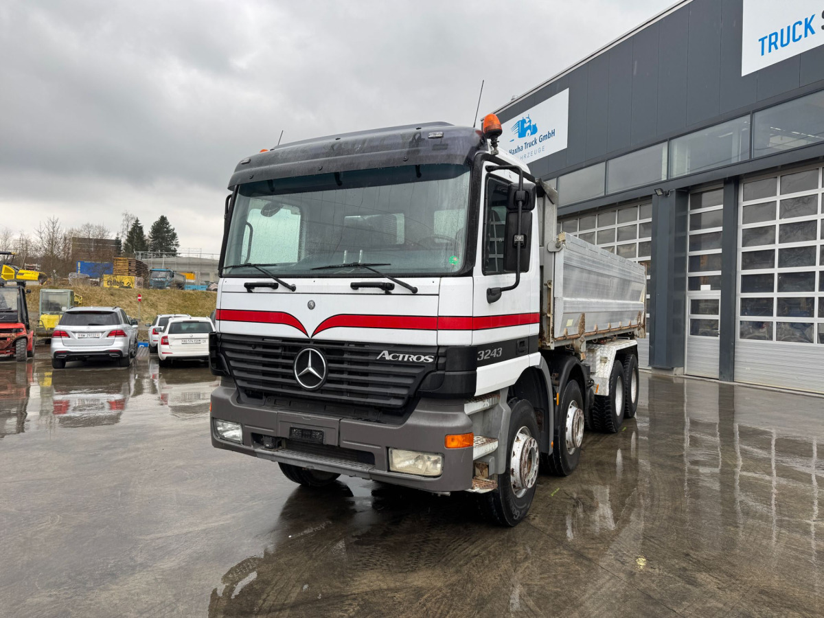 MERCEDES Actros 3243 Moser Bordmatic - Camion benne: photos 2 MERCEDES Actros 3243 Moser Bordmatic - Camion benne: photos 2