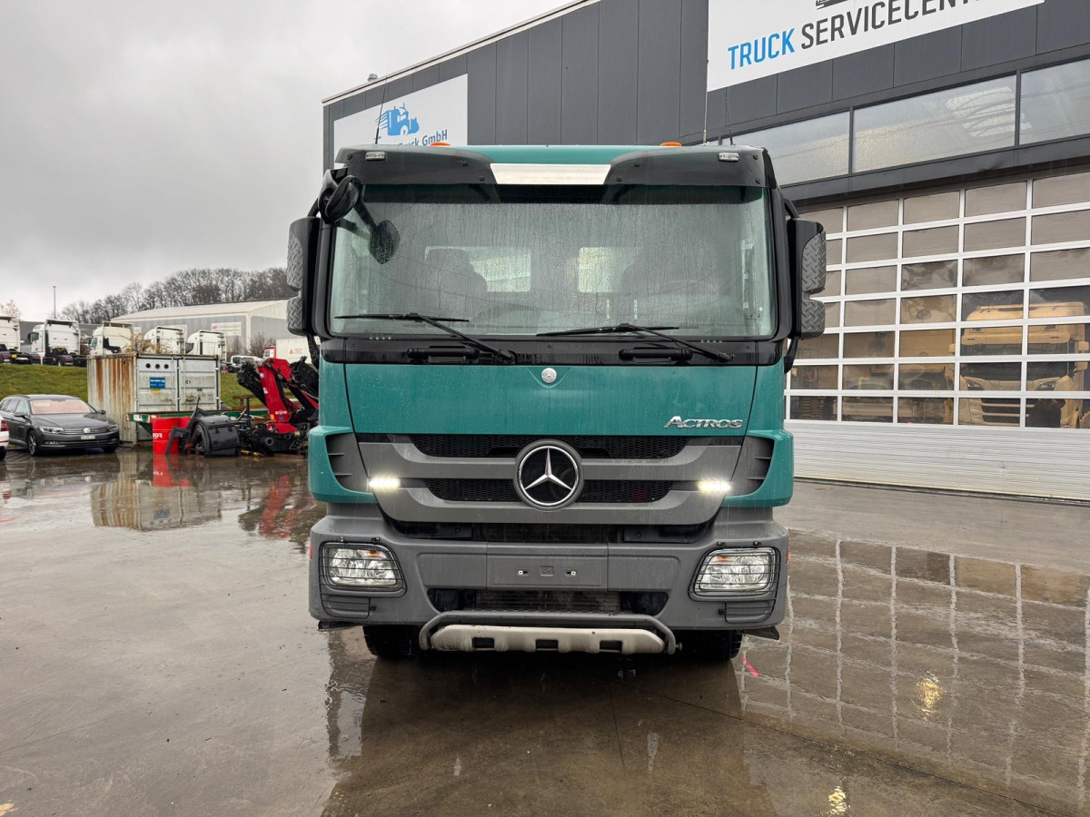 MERCEDES Actros 3248 8x4 Hiab 26T SWS - Camion ampliroll: photos 2 MERCEDES Actros 3248 8x4 Hiab 26T SWS - Camion ampliroll: photos 2