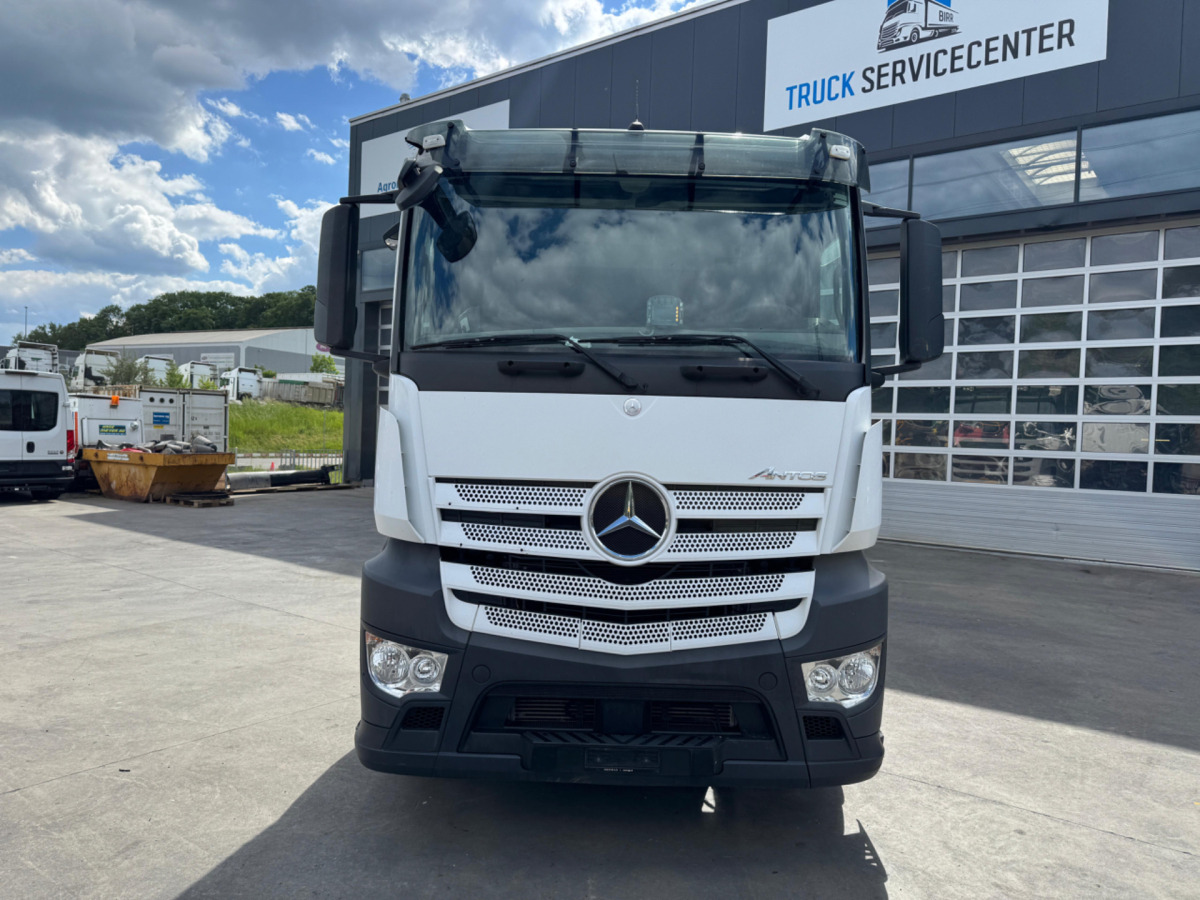 MERCEDES Antos 1851 4x2 - Châssis cabine: photos 2 MERCEDES Antos 1851 4x2 - Châssis cabine: photos 2