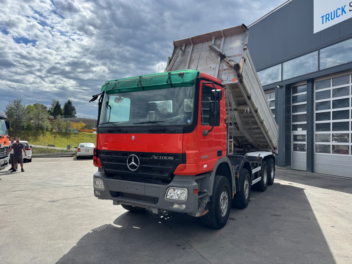 MERCEDES BENZ ACTROS 3246 C8668 - Camion benne: photos 1 MERCEDES BENZ ACTROS 3246 C8668 - Camion benne: photos 1