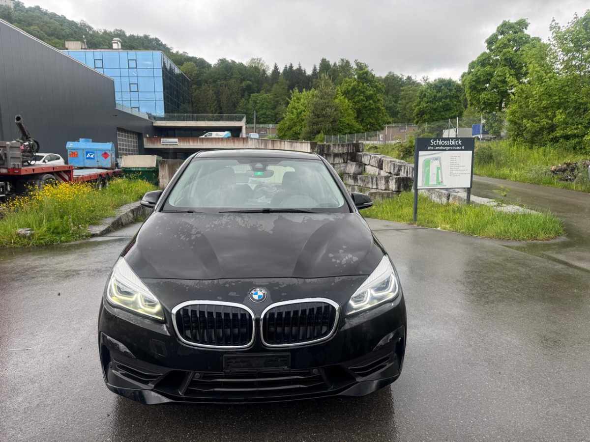 Marke BMW 218d xDrive - Voiture: photos 2 Marke BMW 218d xDrive - Voiture: photos 2