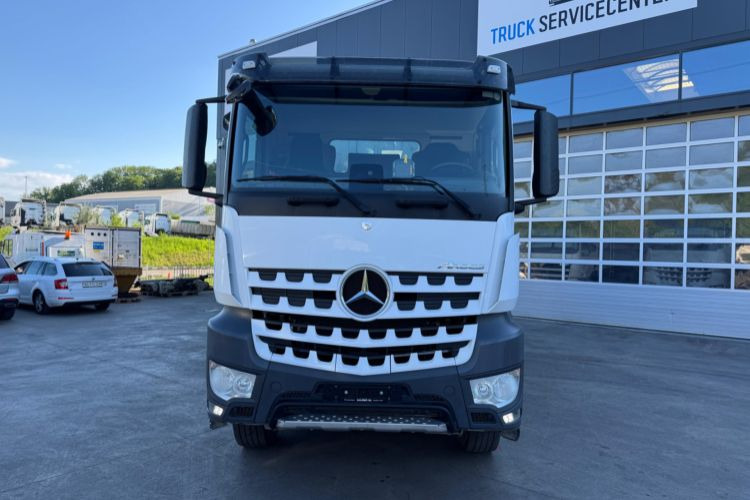 Mercedes-Benz Arocs 3248 8x4 - Camion benne: photos 3 Mercedes-Benz Arocs 3248 8x4 - Camion benne: photos 3