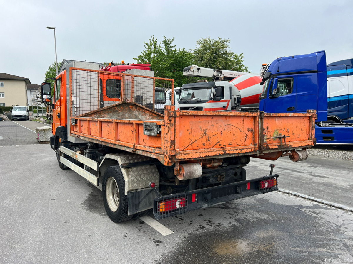 Camion ampliroll NISSAN Atleon 80.19 4x2 Hooklift: photos 8