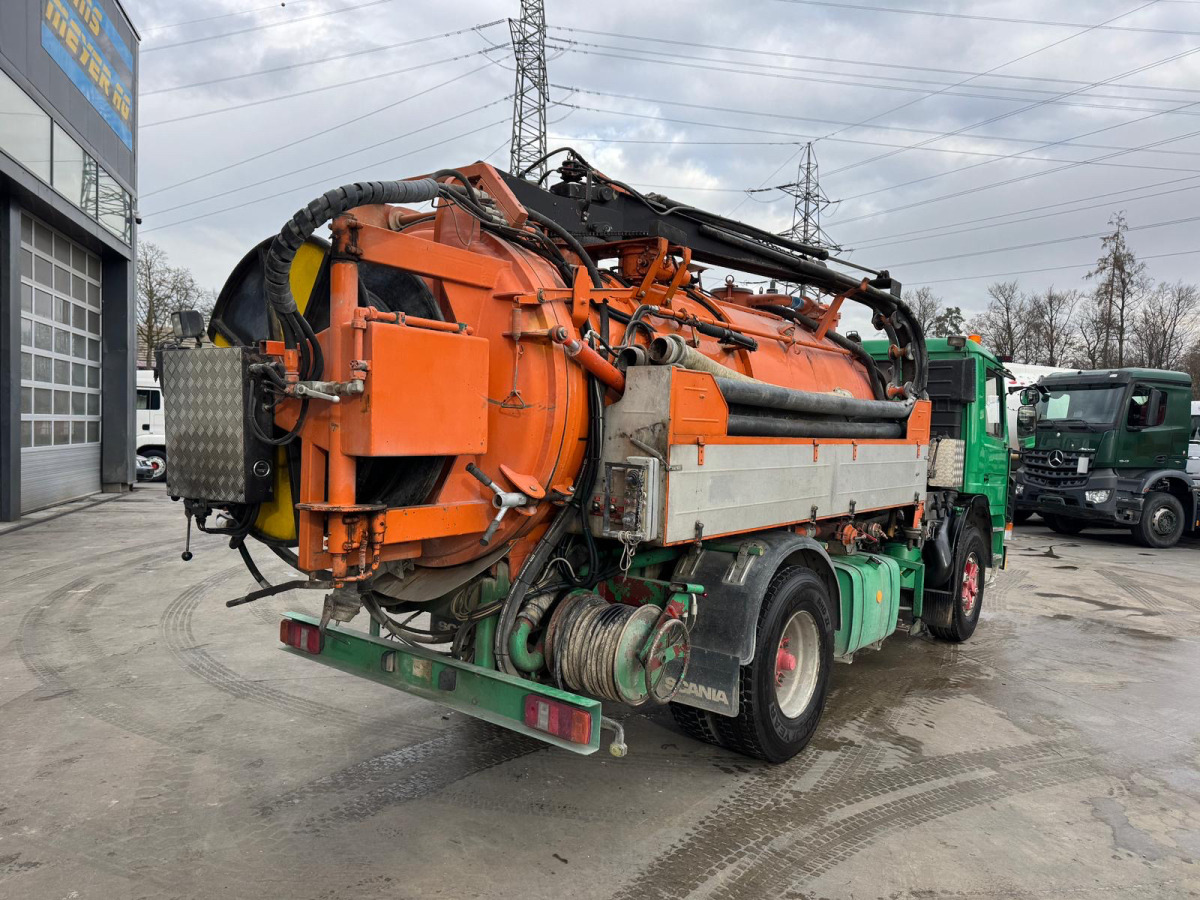 SCANIA 113 4x2 Kaiser Saugwagen - Camion hydrocureur: photos 5 SCANIA 113 4x2 Kaiser Saugwagen - Camion hydrocureur: photos 5