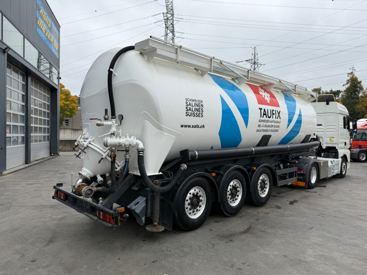 SPITZER 34m3 - Citerne pulvérulente: photos 4 SPITZER 34m3 - Citerne pulvérulente: photos 4