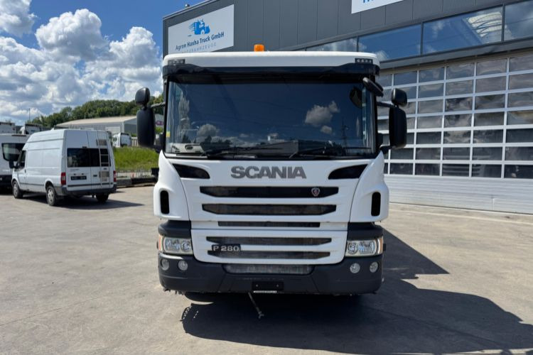Scania P280 4x2 Wassertank - Camion citerne: photos 2 Scania P280 4x2 Wassertank - Camion citerne: photos 2