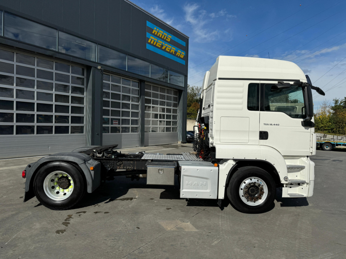 MAN TGS 18.440 4x2 ADR - Tracteur routier: photos 5 MAN TGS 18.440 4x2 ADR - Tracteur routier: photos 5