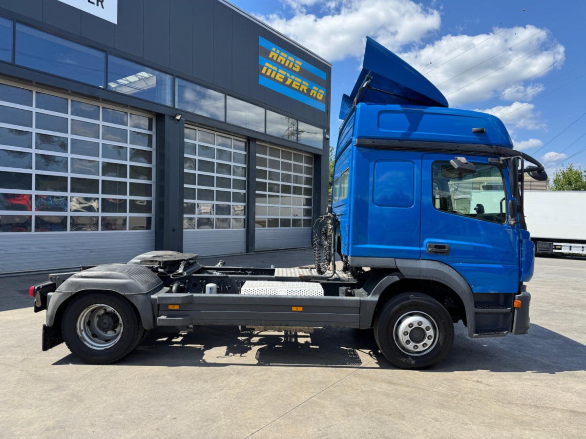 MERCEDES Atego 1330 4x2 - Tracteur routier: photos 4 MERCEDES Atego 1330 4x2 - Tracteur routier: photos 4
