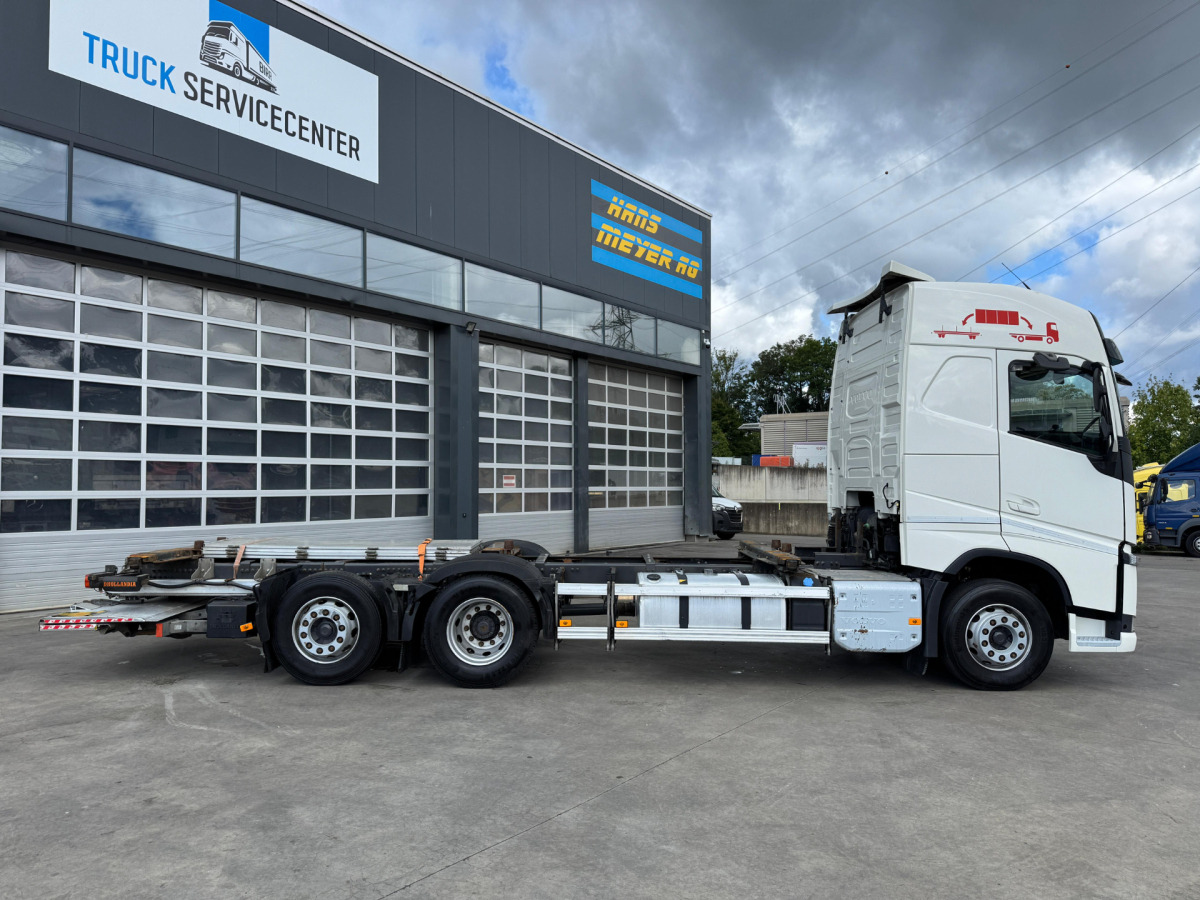 VOLVO FH-460 6x2 LBW - Camion porte-conteneur/ Caisse mobile: photos 4 VOLVO FH-460 6x2 LBW - Camion porte-conteneur/ Caisse mobile: photos 4
