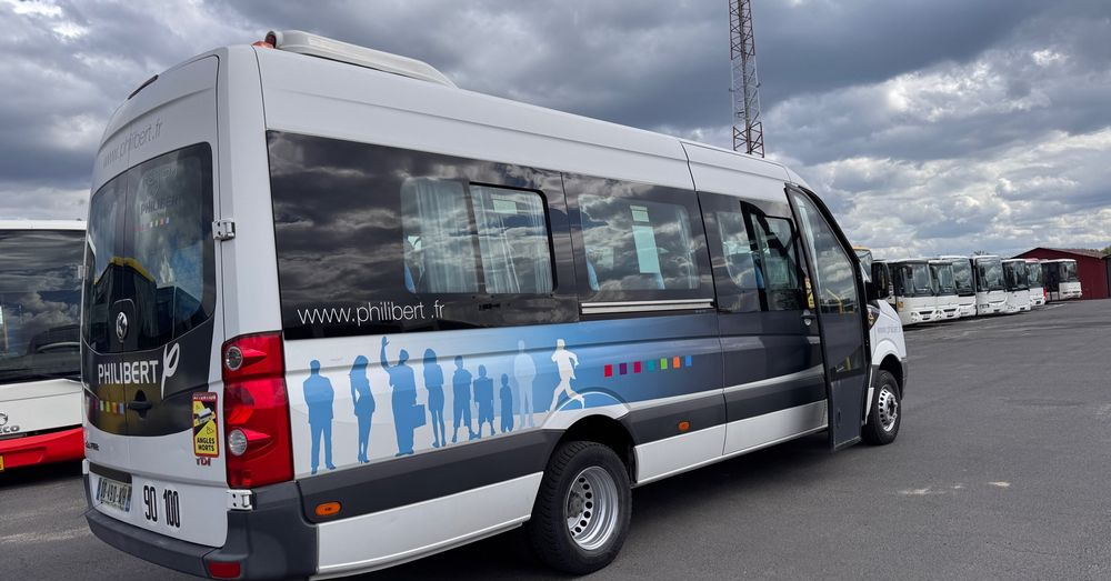 Volkswagen Crafter / KLIMATYZACJA / 23 miejsca / 128000km przebieg !!/ Cena:139000 zł netto - Autre matériel: photos 2 Volkswagen Crafter / KLIMATYZACJA / 23 miejsca / 128000km przebieg !!/ Cena:139000 zł netto - Autre matériel: photos 2