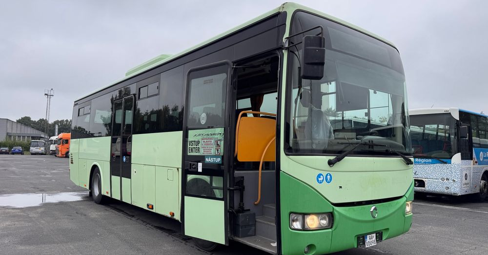 Irisbus KRÓTKI 10,5 metra/ Klimatyzacja /Crossway / 41 miejsc/ CENA: 79000zł netto - Bus urbain: photos 5 Irisbus KRÓTKI 10,5 metra/ Klimatyzacja /Crossway / 41 miejsc/ CENA: 79000zł netto - Bus urbain: photos 5